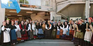Grupu Folklóricu Trebeyu · Valdés
