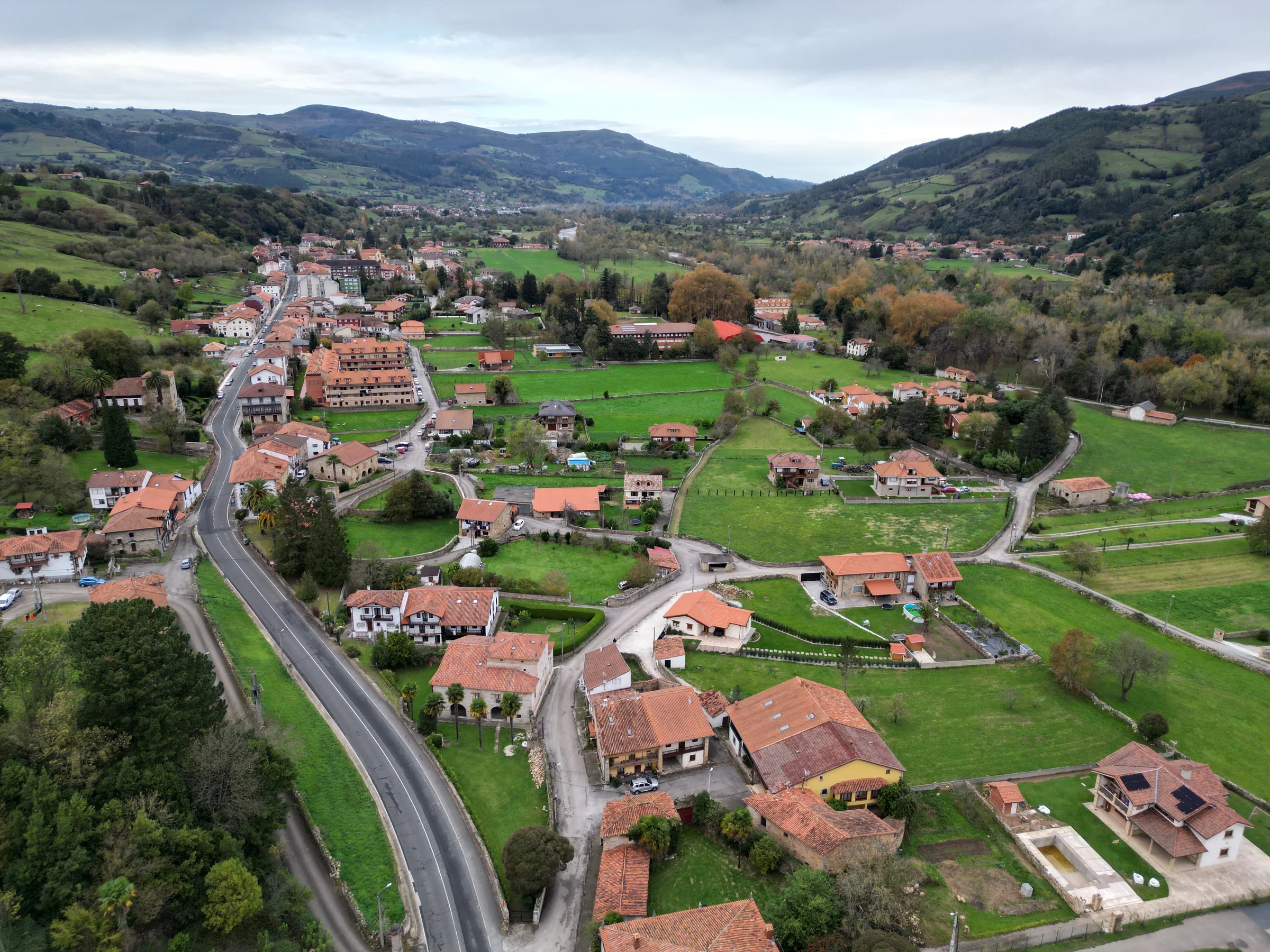 Vista de Corvera de Toranzo