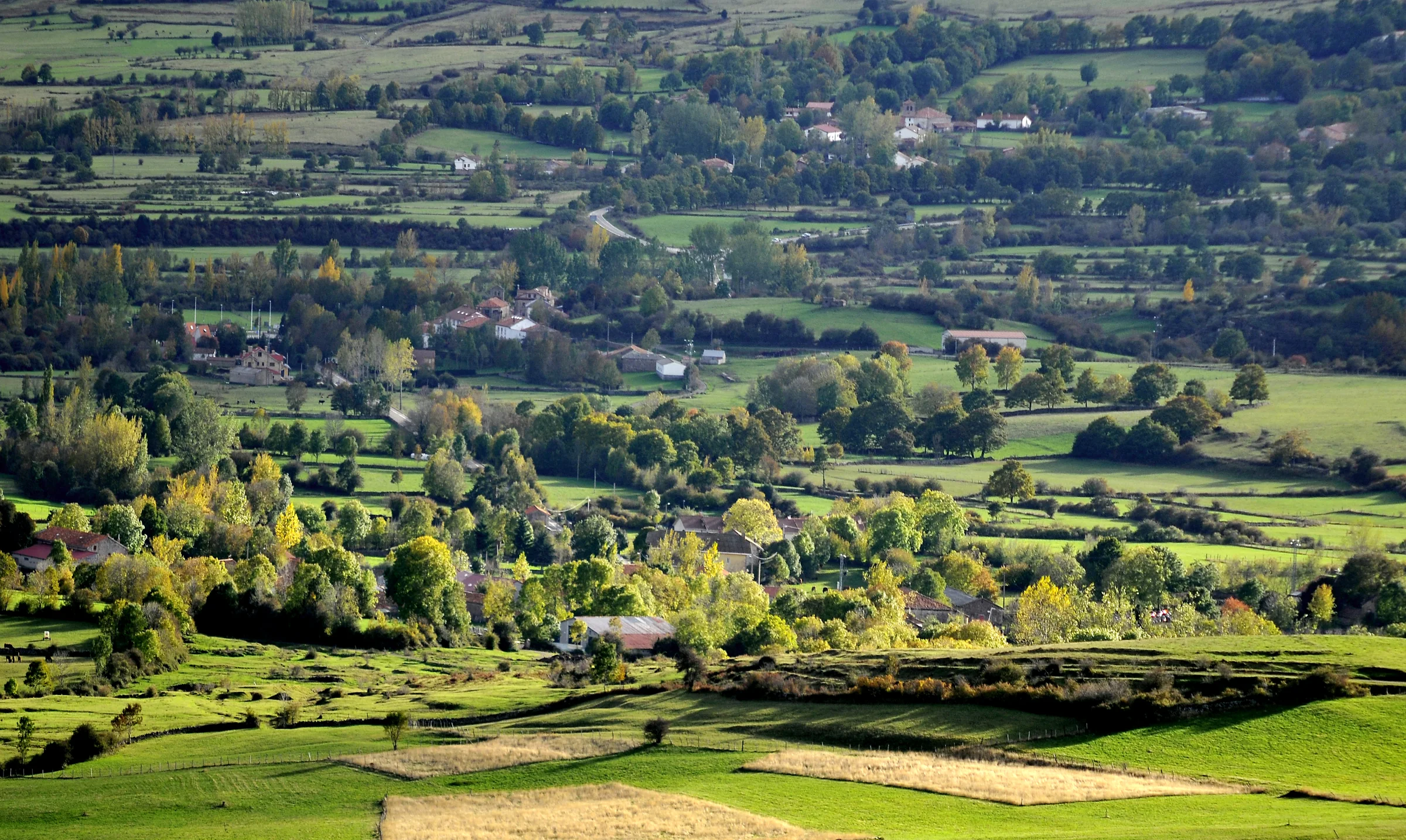 Vista de Hermandad de Campoo de Suso