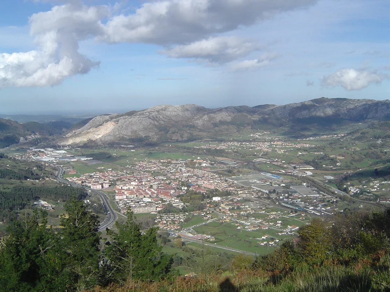 Vista de Los Corrales de Buelna