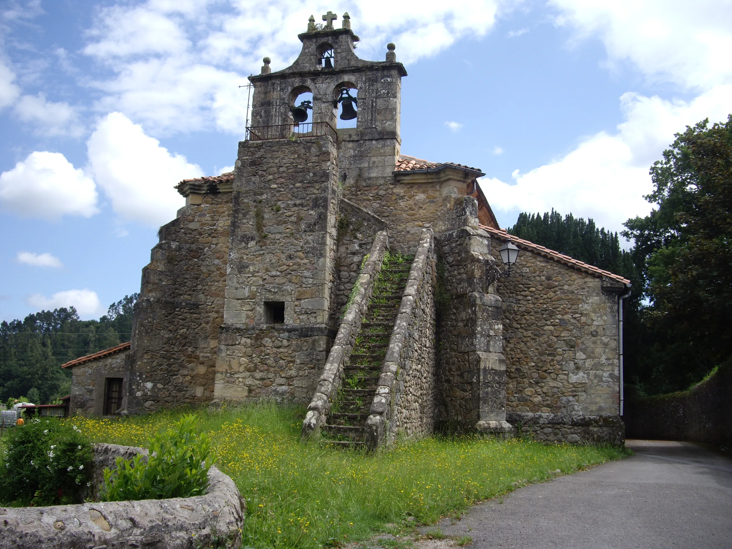 La Cuevona de Barcenaciones